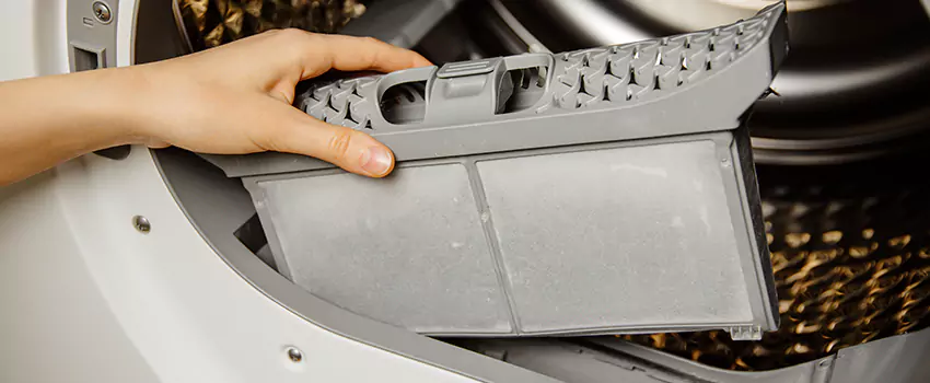 Signs Of A Clogged Dryer Lint Trap in Darien, Illinois